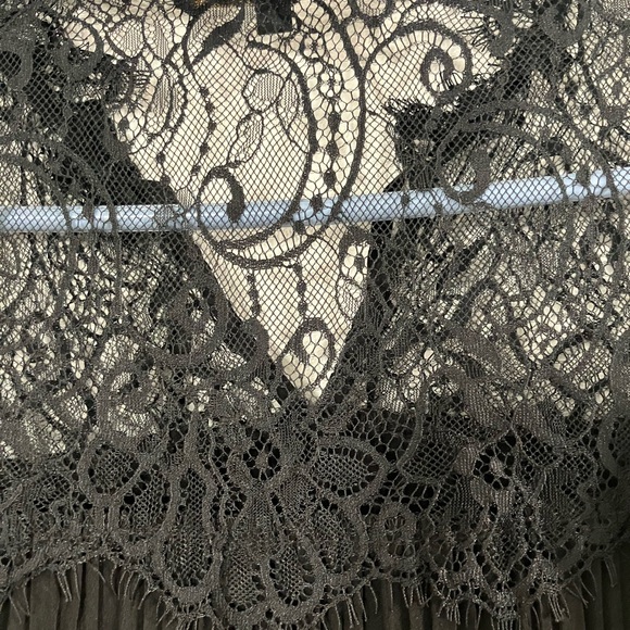 Maje Rockette Black Lace embroidered Peasant Shirt- EU size 1 1(US- S) - Picture 7 of 14